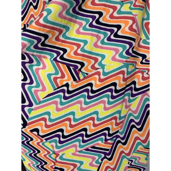 LuLaRoe Tall & Curvy Leggings Bright Rainbow Mosaic Lines Swirls Design TC2 - Picture 1 of 5
